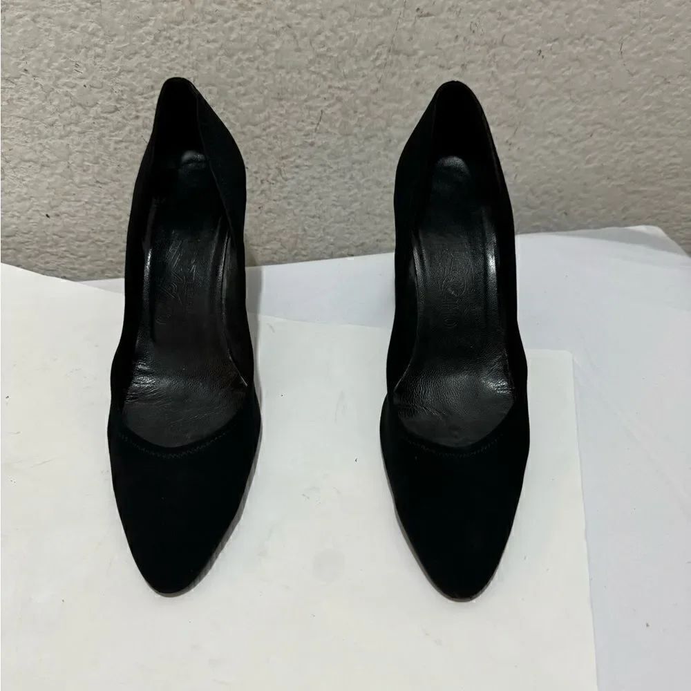 Salvatore Ferragamo Black Wedge Heels 8A